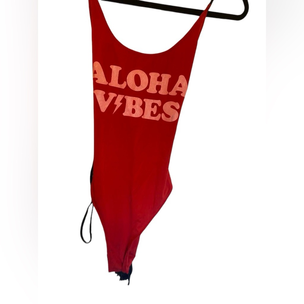 NWOT Chaser one piece swimsuit Size S - Picture 2 of 4
